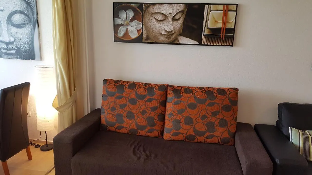 Apartment Jacaranda Close To The Beach, Sea-View, Pool, Wifi, Sat-Tv Arona  0*, Arona (Tenerife)