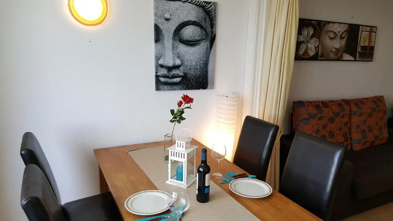 Apartment Jacaranda Close To The Beach, Sea-View, Pool, Wifi, Sat-Tv Arona