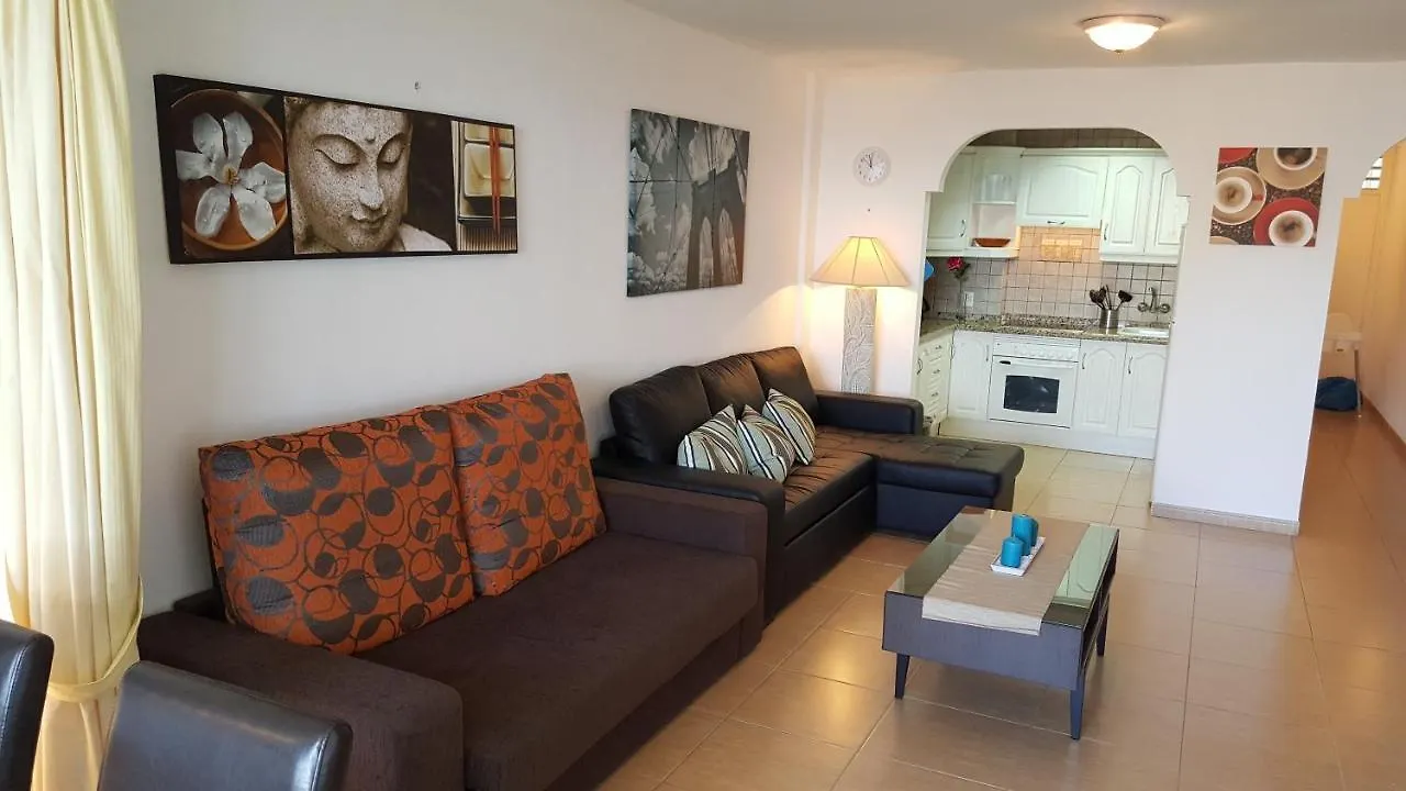 Apartment Jacaranda Close To The Beach, Sea-View, Pool, Wifi, Sat-Tv Arona