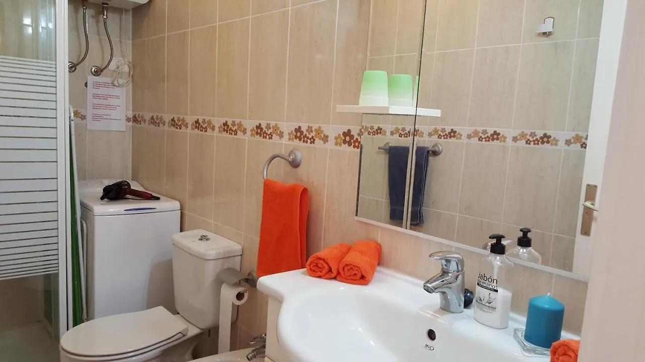 Apartment Jacaranda Close To The Beach, Sea-View, Pool, Wifi, Sat-Tv Arona