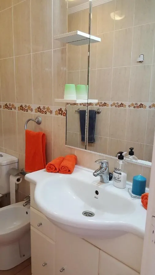 Apartment Jacaranda Close To The Beach, Sea-View, Pool, Wifi, Sat-Tv Arona  0*, Arona (Tenerife)